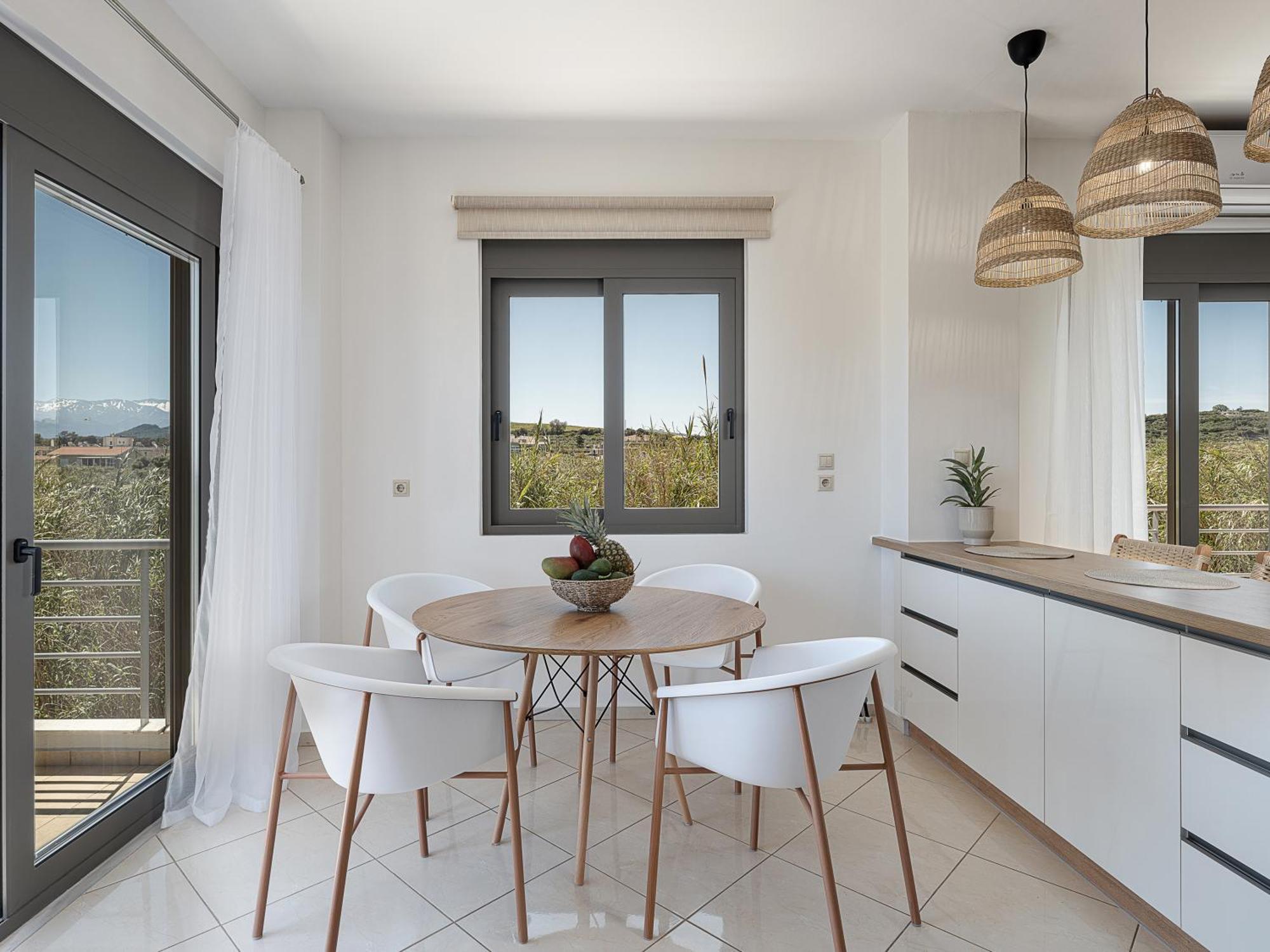 Sol Luxury Apartment - Close To The Beach With A Private Mini Pool ハニア エクステリア 写真