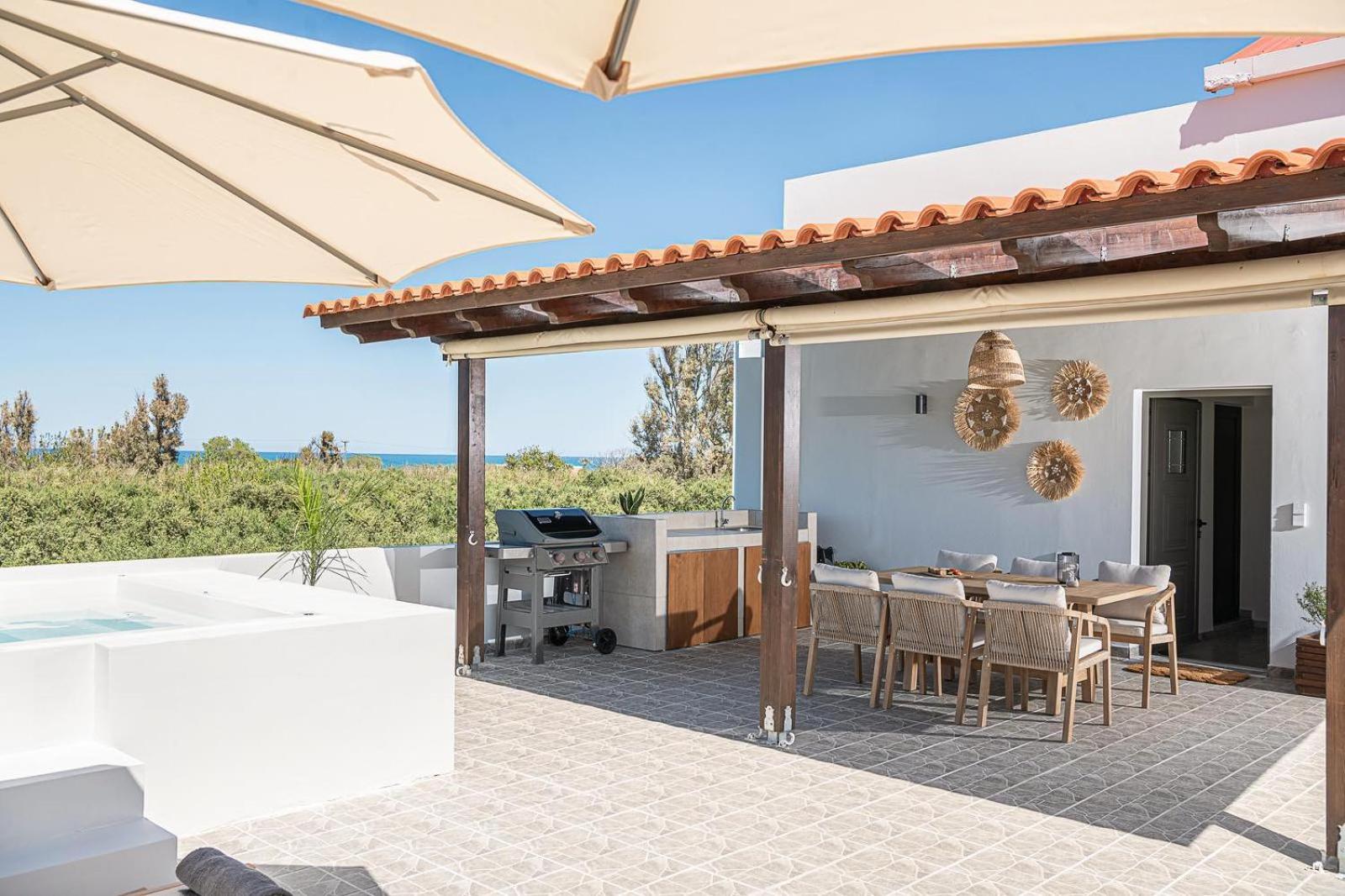Sol Luxury Apartment - Close To The Beach With A Private Mini Pool ハニア エクステリア 写真
