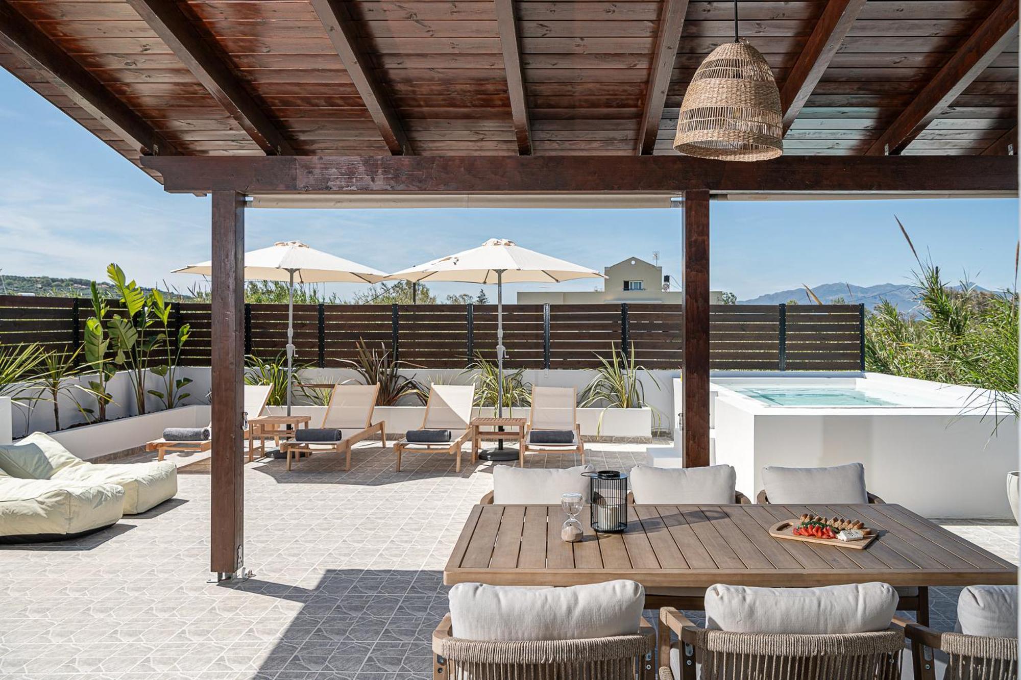 Sol Luxury Apartment - Close To The Beach With A Private Mini Pool ハニア エクステリア 写真