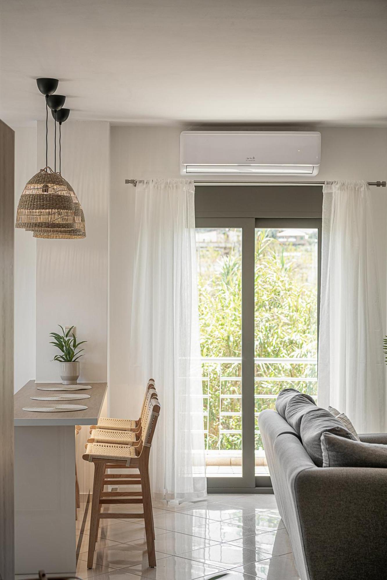 Sol Luxury Apartment - Close To The Beach With A Private Mini Pool ハニア エクステリア 写真