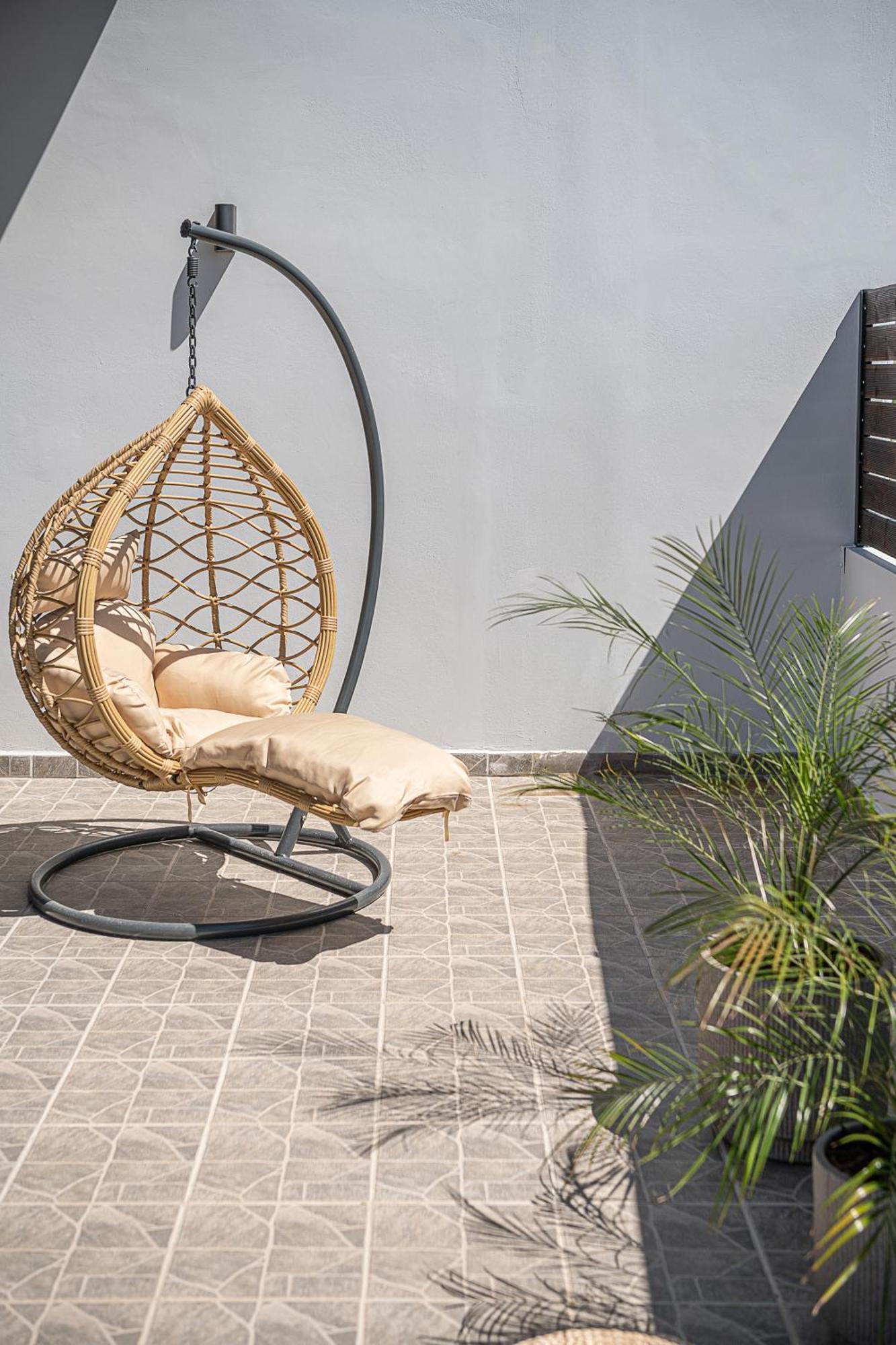 Sol Luxury Apartment - Close To The Beach With A Private Mini Pool ハニア エクステリア 写真