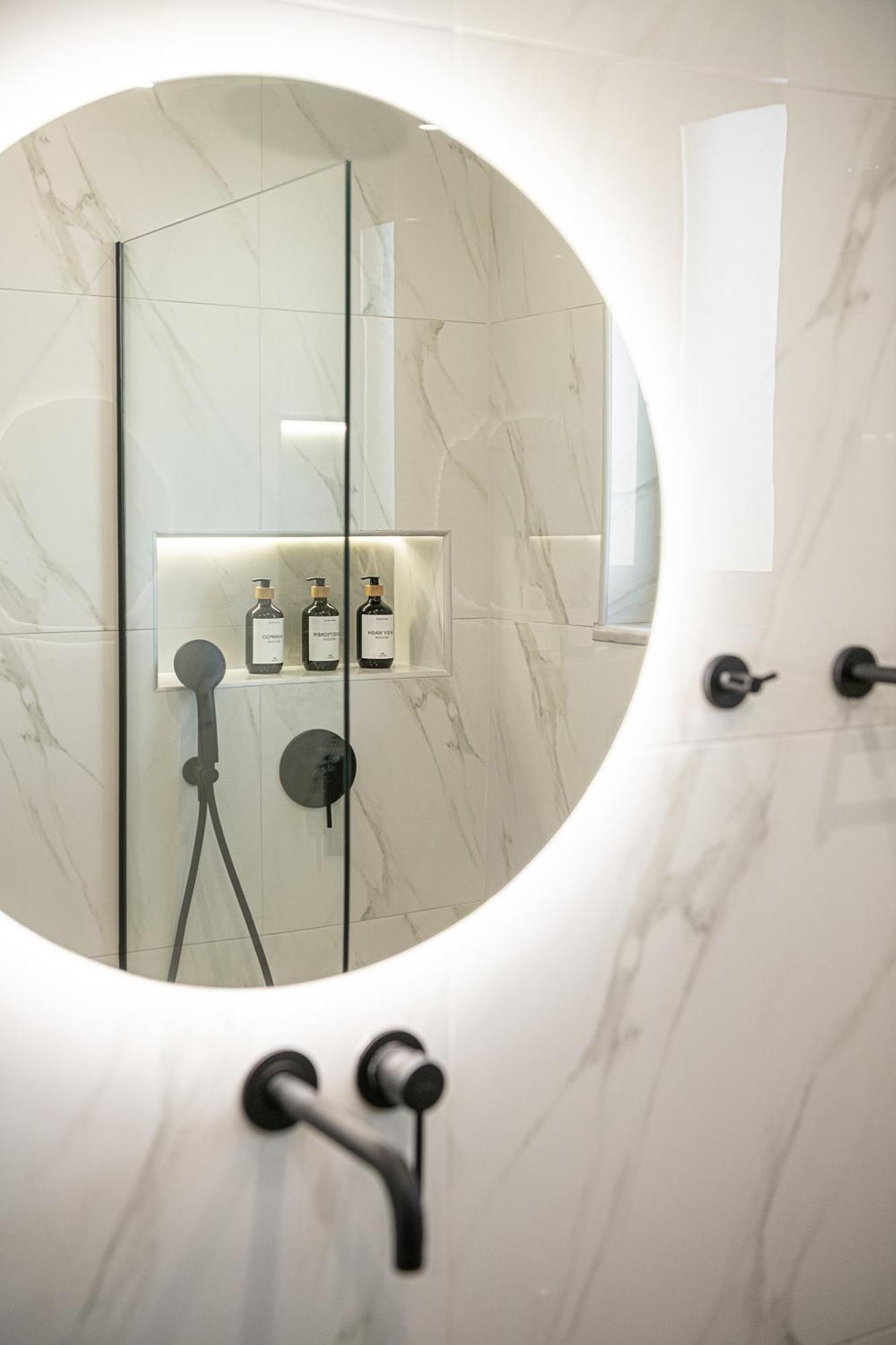 Sol Luxury Apartment - Close To The Beach With A Private Mini Pool ハニア エクステリア 写真
